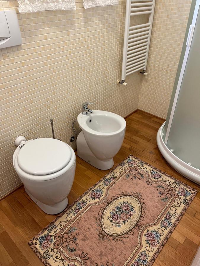 Apartamento Frida Viareggio Exterior foto